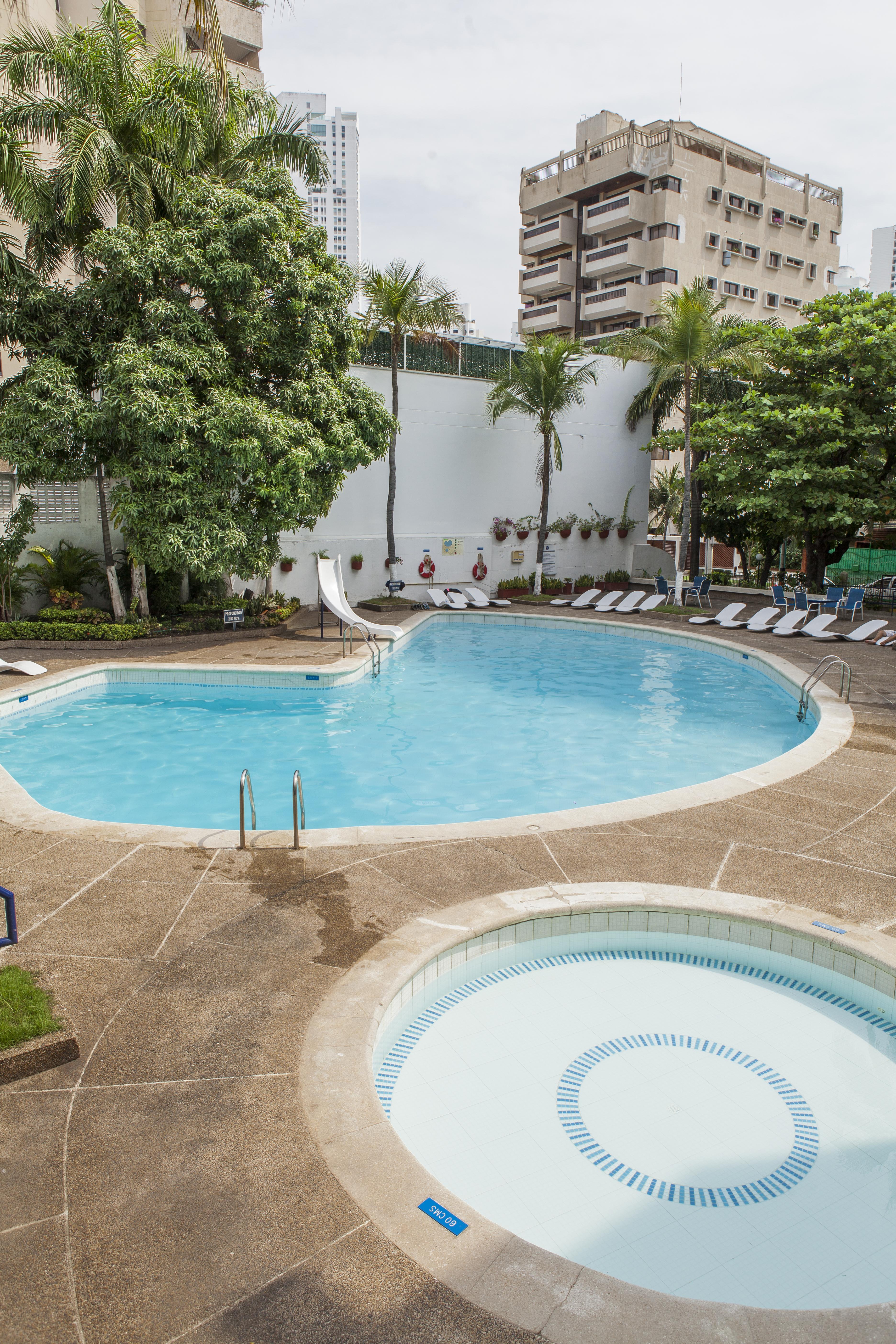 Hotel Bahia Картахена Экстерьер фото