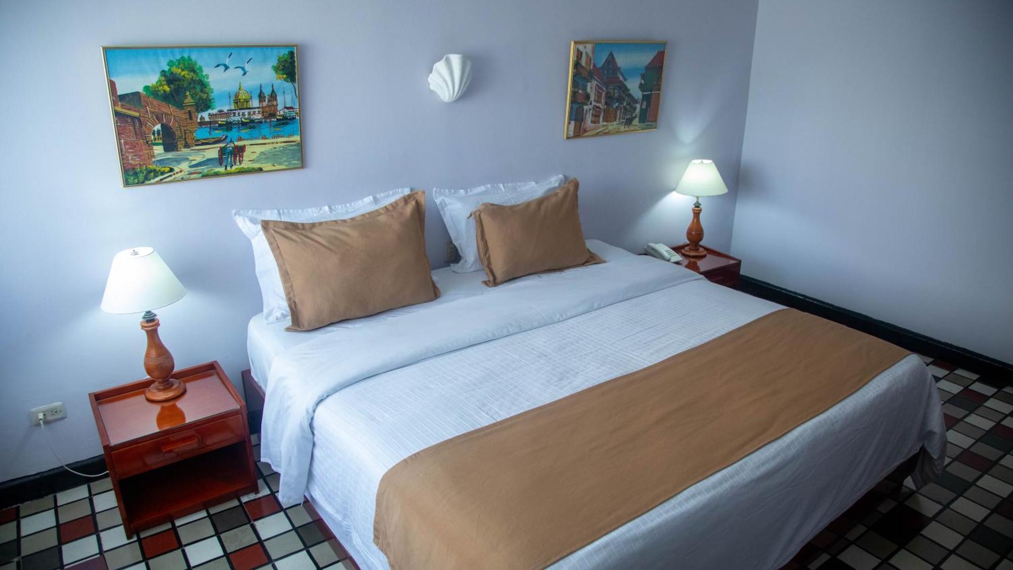 Hotel Bahia Картахена Экстерьер фото