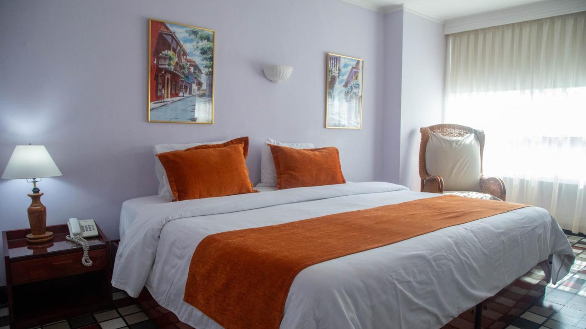 Hotel Bahia Картахена Экстерьер фото