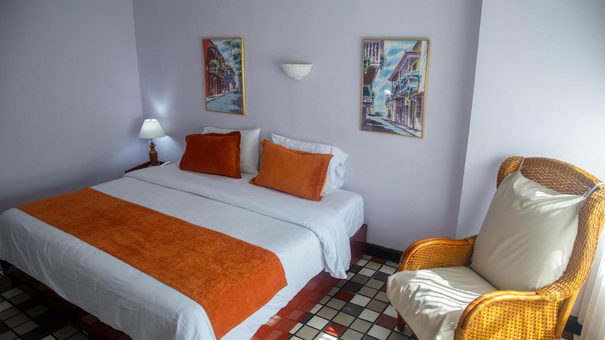 Hotel Bahia Картахена Экстерьер фото