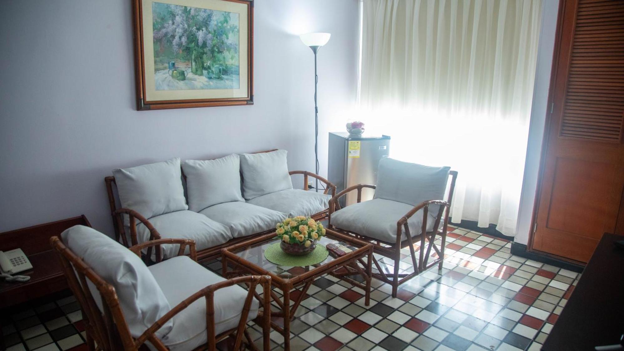 Hotel Bahia Картахена Экстерьер фото