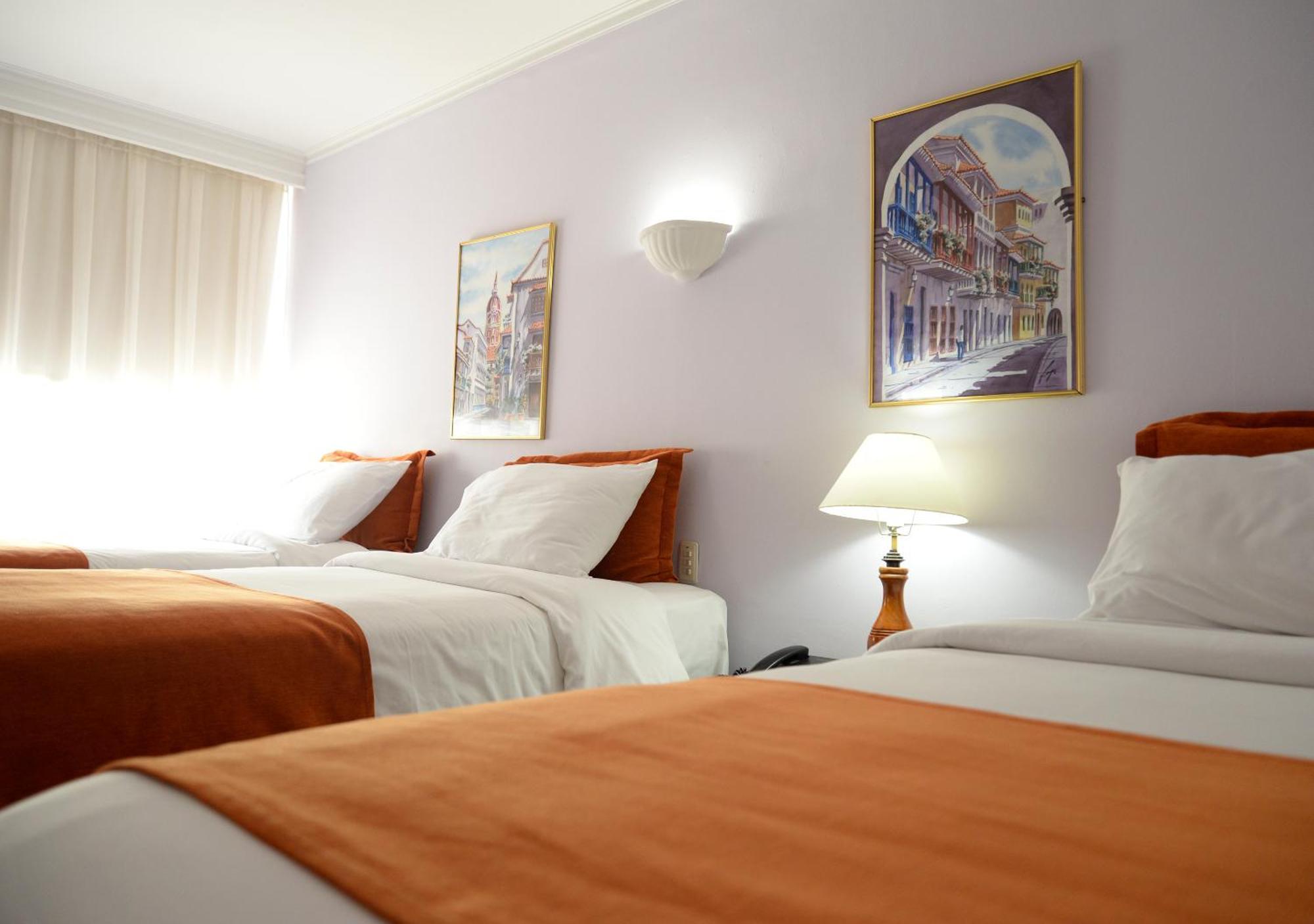 Hotel Bahia Картахена Номер фото