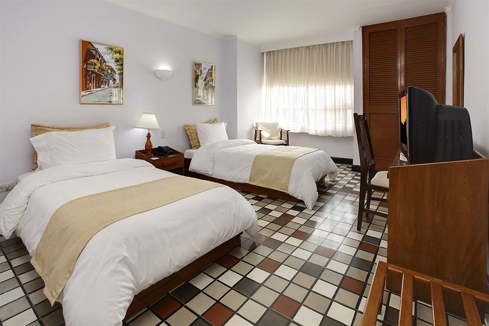 Hotel Bahia Картахена Экстерьер фото